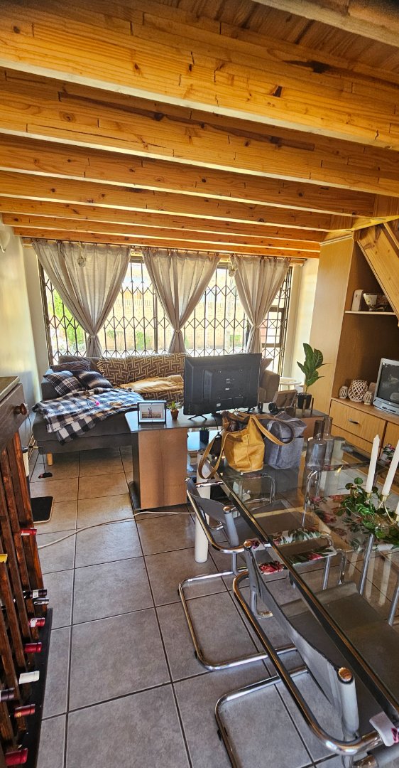 3 Bedroom Property for Sale in Langenhovenpark Free State